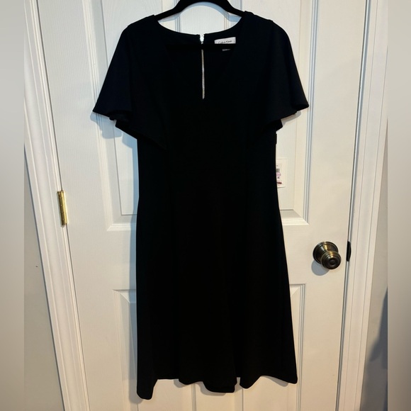 NWT Calvin Klein black a-line dress, flutter sleeves, gold back zipper, 6 - Picture 1 of 6